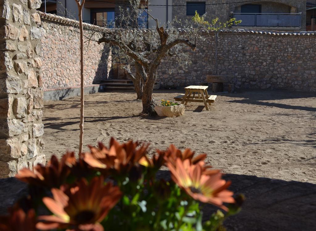 Aparthotel Cal Ribero Vilanova De La Sal Zewnętrze zdjęcie
