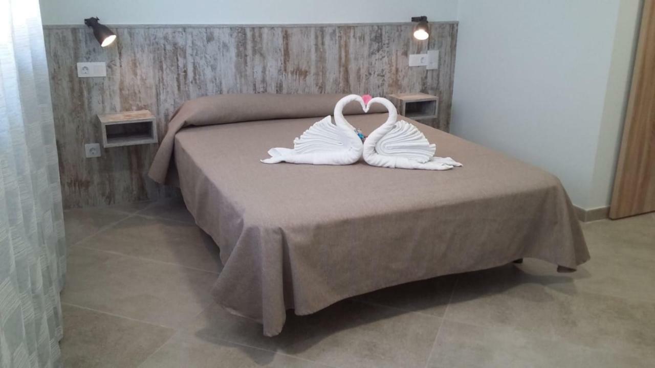 Aparthotel Cal Ribero Vilanova De La Sal Zewnętrze zdjęcie